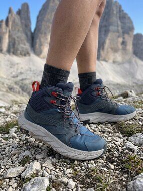 HOKA W Anacapa Mid GTX Navy Orange Hiking Boots 7B